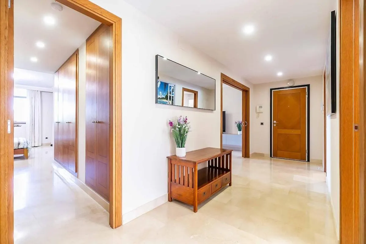 123- Ideal Apartment With Views, Pool, Sauna And Gym Benalmádena Spanien