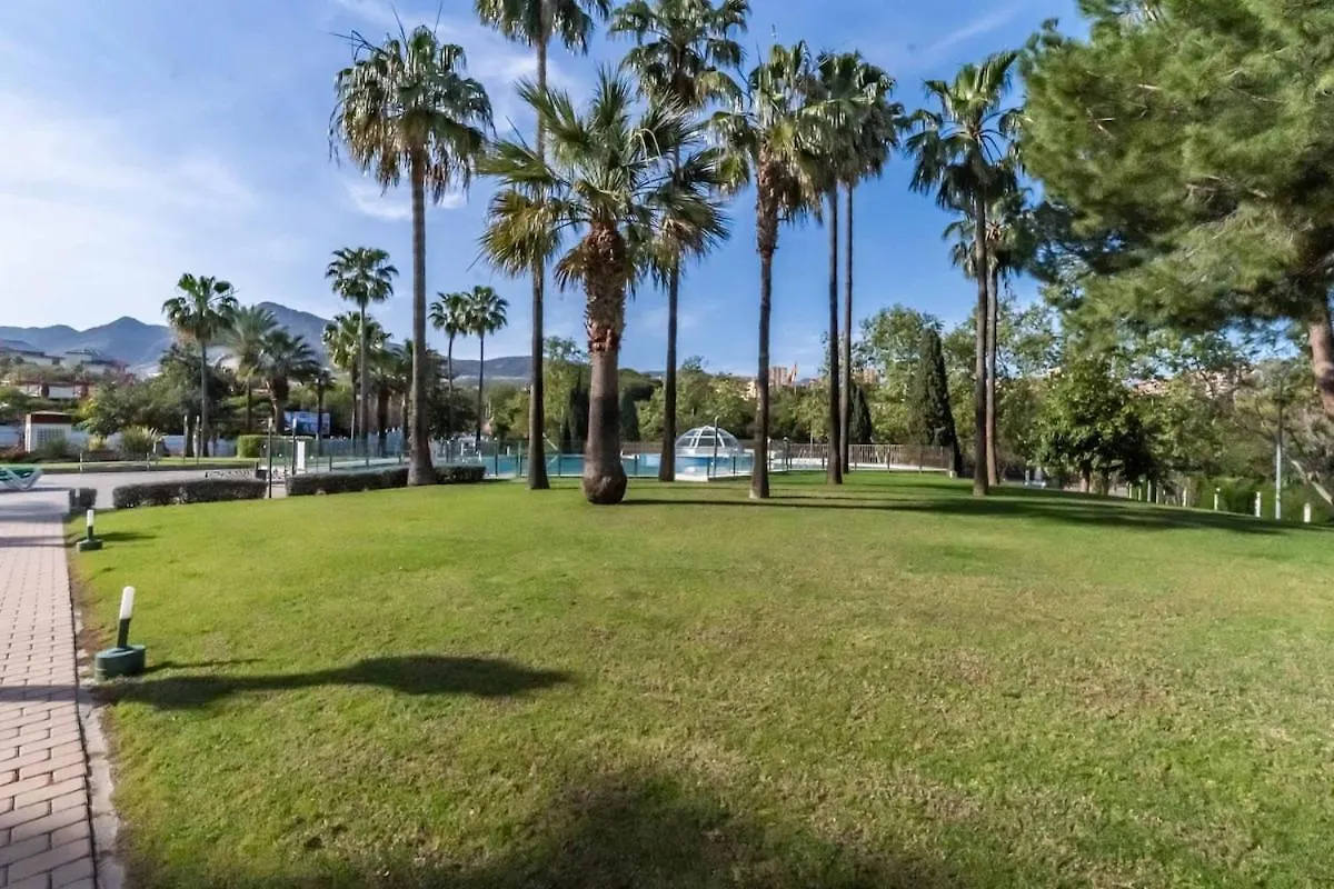 123- Ideal Apartment With Views, Pool, Sauna And Gym Benalmádena