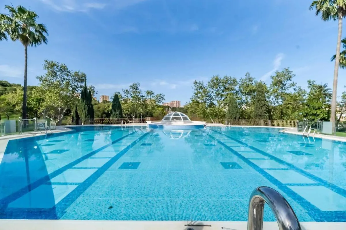 123- Ideal Apartment With Views, Pool, Sauna And Gym Benalmádena